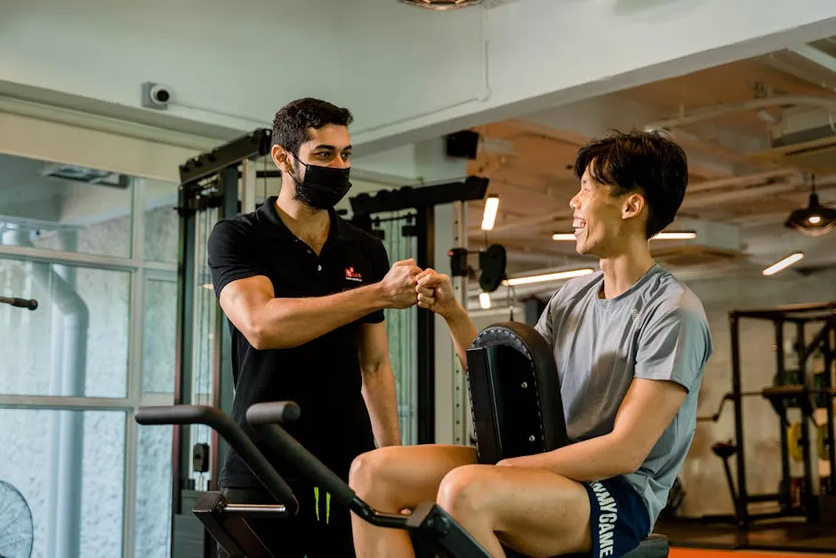 健身教練的收入管理:課時費、獎金與個人品牌的財務規劃,助你年收百萬