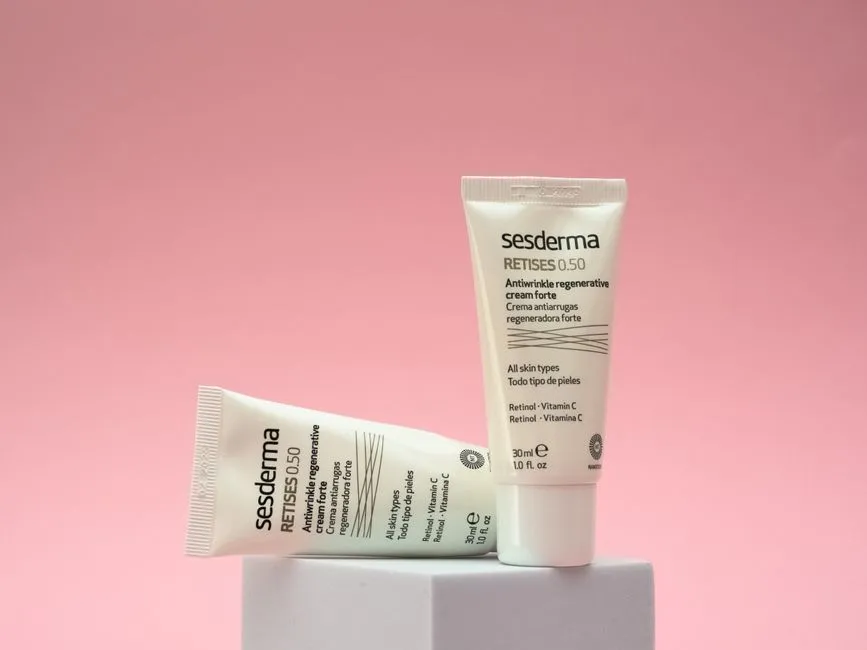 【曬後修護】Retinol’s Role in Anti-Aging: A Complete Guide