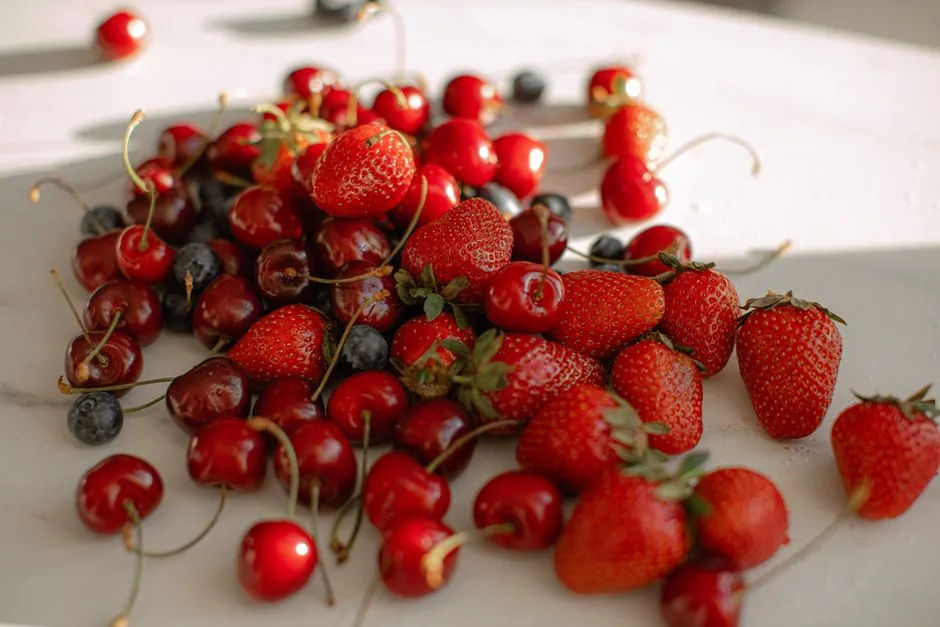 The Importance of Antioxidants: A Guide to Radiant Skin