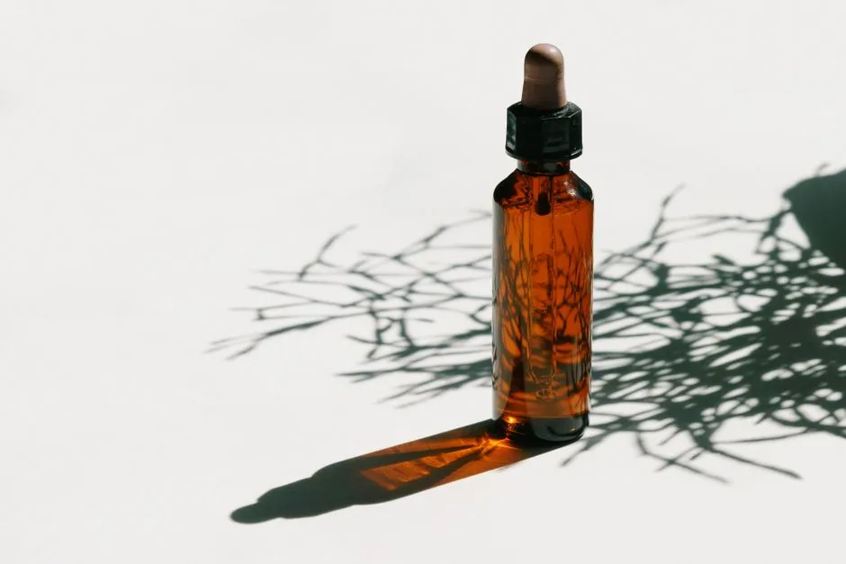 日常護膚中應該使用多少量的精華液?高效用量秘訣大公開!