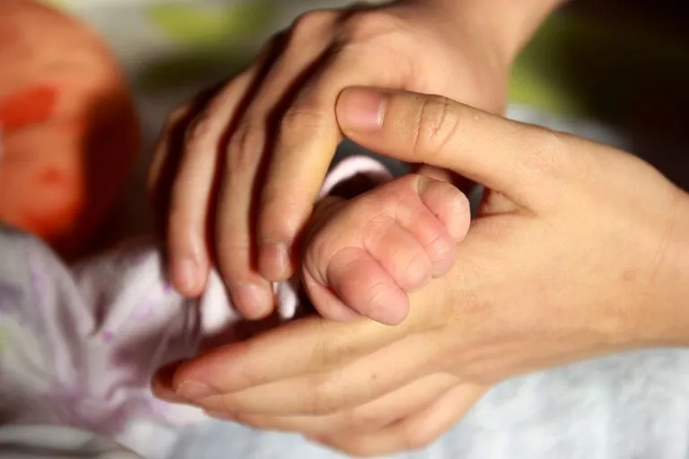 baby hand