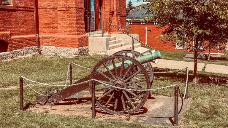cannon
