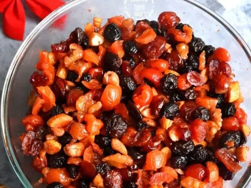 How to Soak Fruits for Christmas Cake