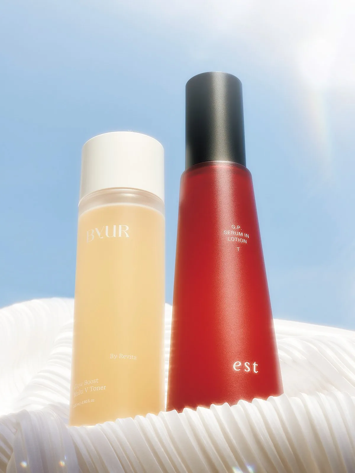 「スキンケア製品に含まれる抗酸化物質の重要性：美肌の秘訣、エイジングケア完全ガイド」