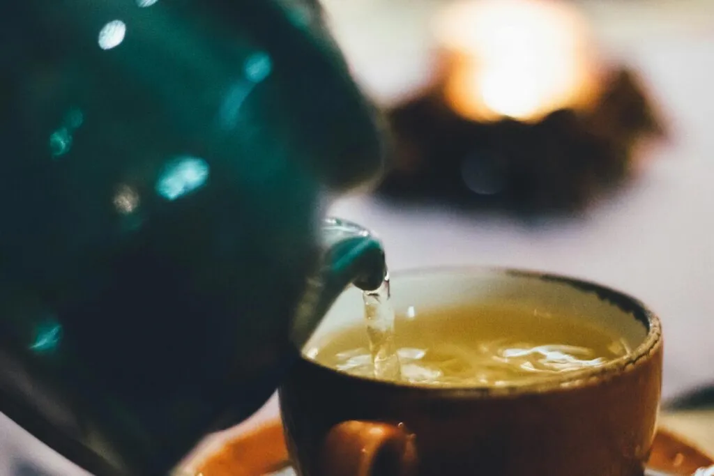 喝綠茶抗過敏,增加兒茶素