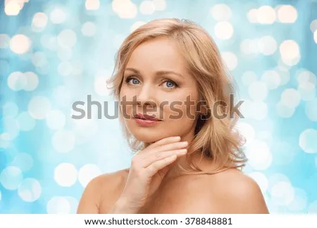 當然，這是一個符合您要求的標題：

熬夜膚色暗沉：先補水還是美白？專家解答：先補水是關鍵！
