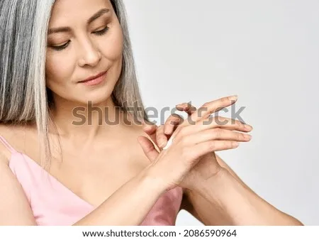 過期的護手霜千萬不要抹在皮膚上,妙用大公開!
