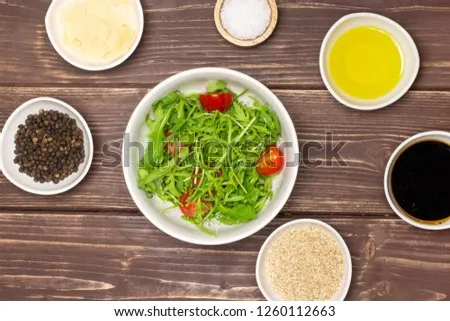 酪梨沙拉料理秘訣：簡單步驟打造令人垂涎的美味