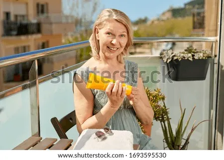 孕婦防曬妝前乳指南：守護孕期美肌的秘密武器