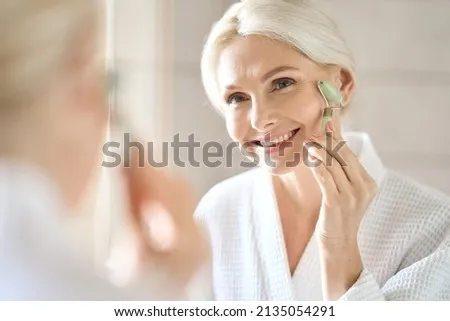 如何避免眼部細紋加深?皮膚科醫生教你高效抗老秘訣