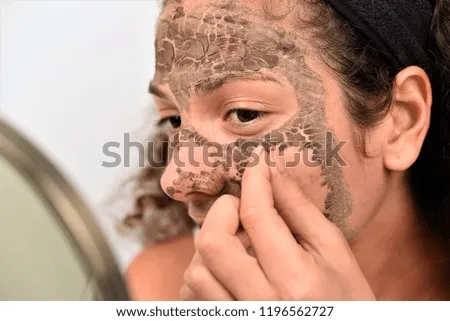 如何有效應對肌膚出油問題？油性肌膚控油護理完整教學