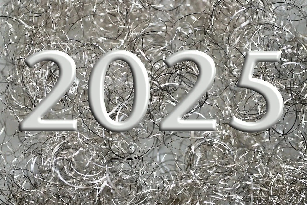 2025元旦機車改管新制上路！最高罰3萬元+優惠大眾運輸攻略
