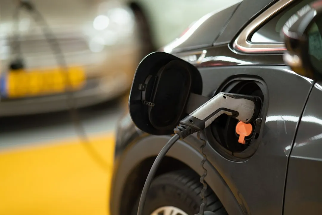 2025年最受歡迎汽機車新車推薦與購買指南：精選車款與新手選購攻略
