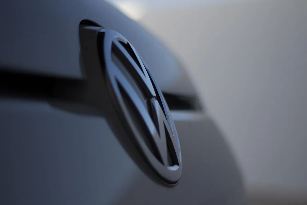 Volkswagen Atlas與Honda Pilot:三排SUV哪款更適合大家庭?高效選車攻略