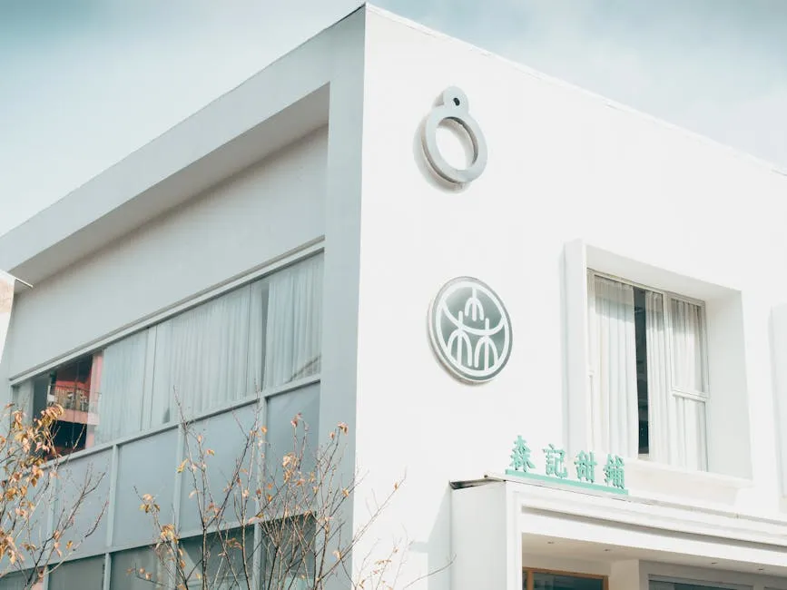 蝦皮店到店寄件指南：OK Mart vs. 全家，哪個才是你的最佳選擇？