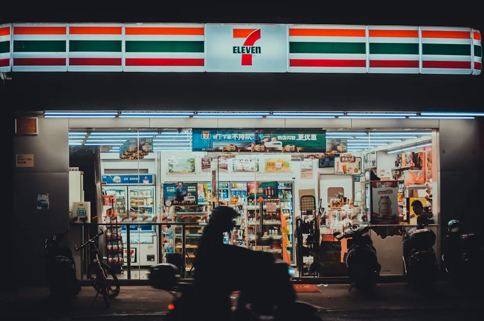 7-11 vs 全家店到店物流指南：覆蓋範圍與取貨時間大解密