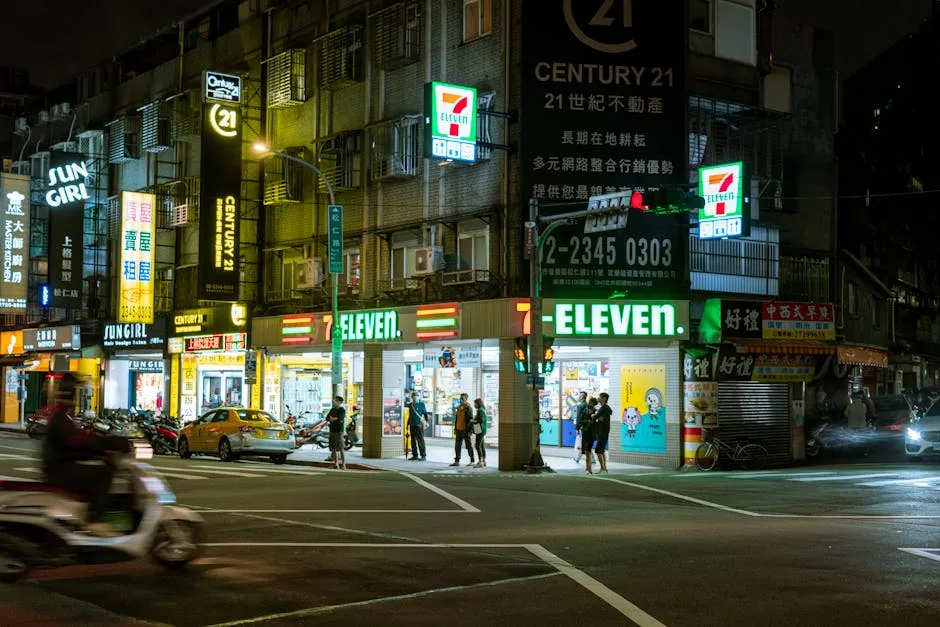 OK Mart vs 7-11 店到店冷凍配送選擇:哪家最適合你的需求?