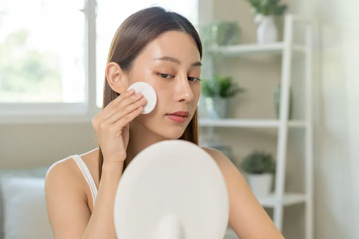 食鹽水敷臉能去黑頭嗎?3種效果分析與指南