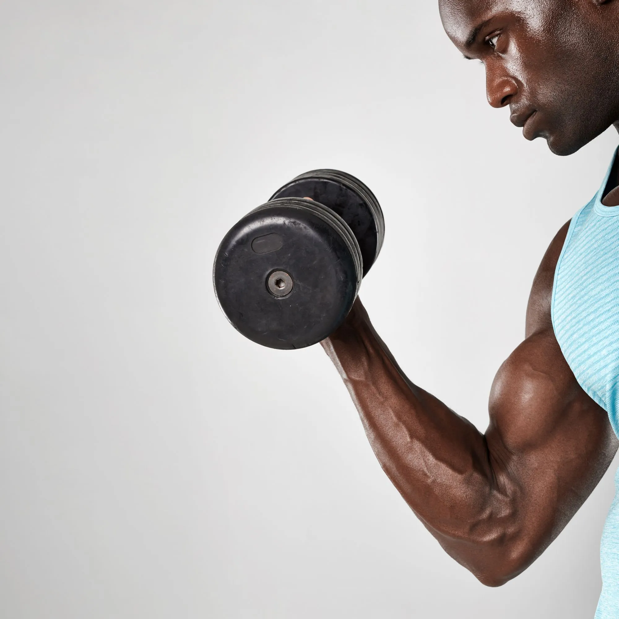 How to Use a Lat Pulldown Machine Safely After Injury: A PT’s Guide