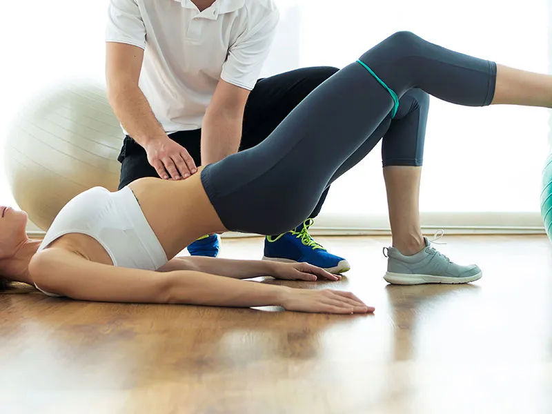 Should You Use a Chest Press Machine? Safe Upper Body Rehab
