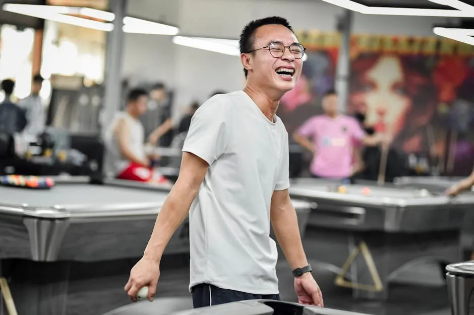 10. 說個故事或笑話!幽默大師帶你歡笑不斷