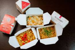 食品包裝容器俯視平放的包裝示意圖