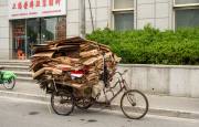 環保包材整齊堆疊的包裝示意圖