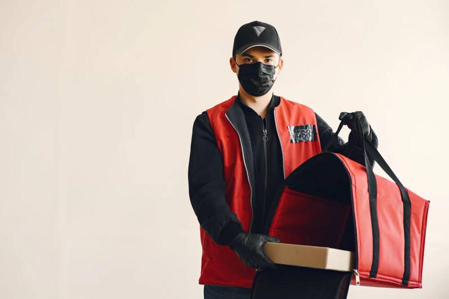 冷藏保冷箱用於商品包裝的示意圖