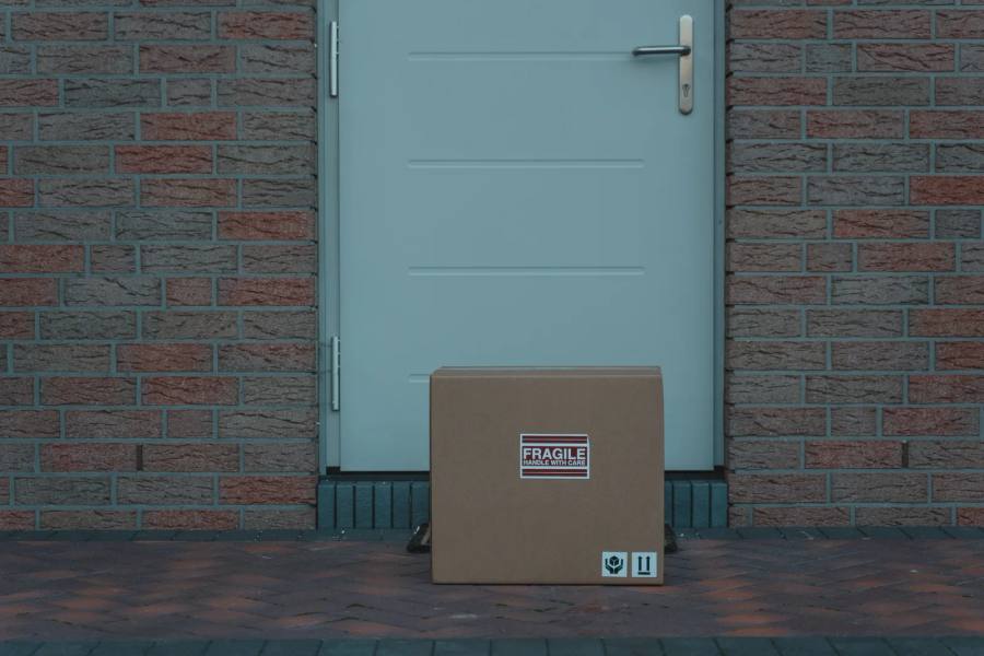 氣泡袋用於商品包裝的示意圖