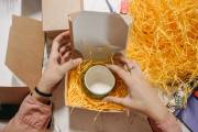 如何選擇適合奢侈品包裝的材料？高端指南：打造奢華感與品牌形象的包裝選擇